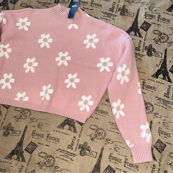 Hollister Co. NWT! Pink/White Easy Cable Mock Pattern Sweater Size M - Picture 4 of 11